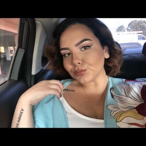 Meet your Posher, Melissa